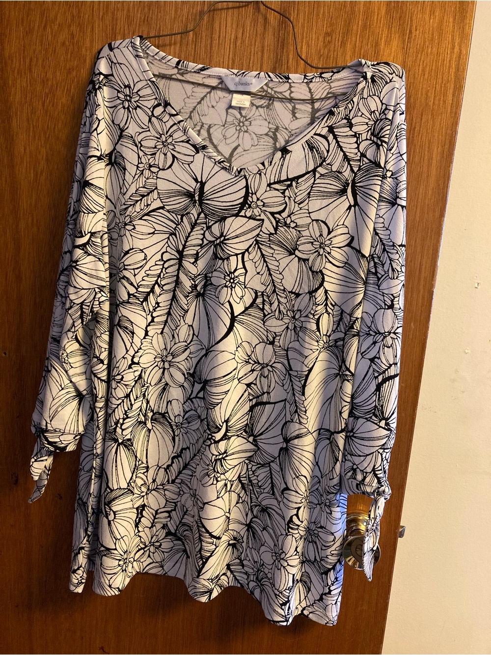CJ Banks Black & White Floral V-Neck Tunic